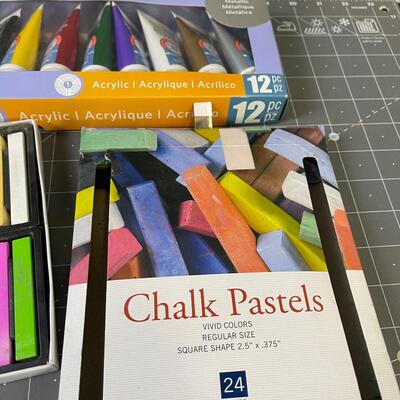#142 Chalk Pastels and Acrylic Paints - ART Supplies