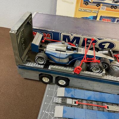 #143 Mega Blok Pro Builder MB1 Truck and Formula Racer