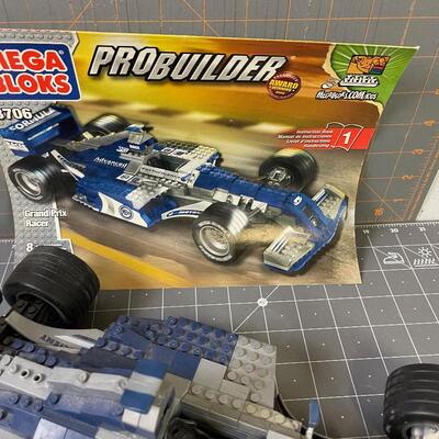 #151 Mega Blok Formula Racer with instructions