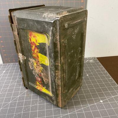 #173 Vintage 50 Caliber Ammo Can