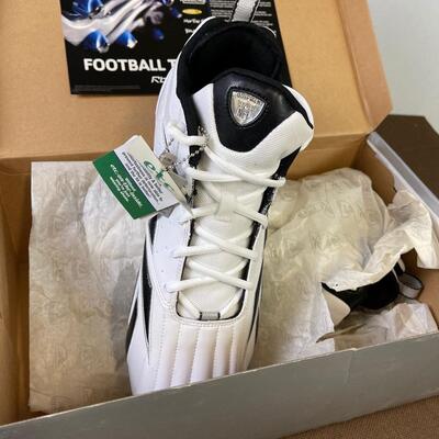 #208 New RBK Football Cleats Size 13-1/2