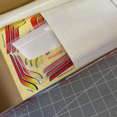 #221 Hawk Airplane Model Kit