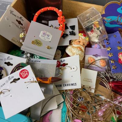 #247 Jewelry Many New, Vintage 90's Era 