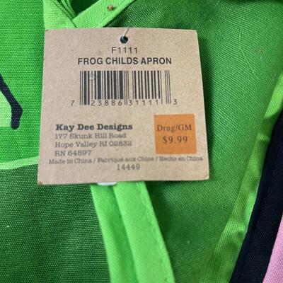 #257   Children's Aprons; Art, Cooking, Painting Etc.