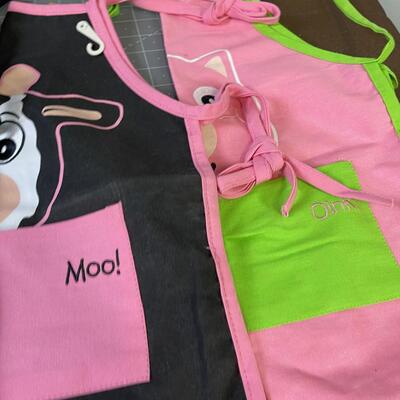 #257   Children's Aprons; Art, Cooking, Painting Etc.