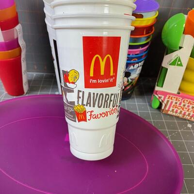 #275 Plastic: Plates , Cups, Tumblers