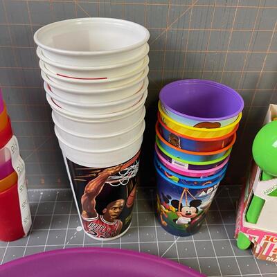 #275 Plastic: Plates , Cups, Tumblers