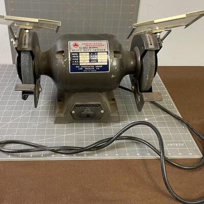 #281 Heavy Duty 1/2 Horse Grinder Dual 