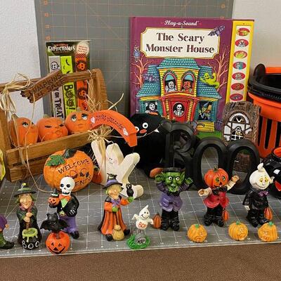 #285 Halloween Lot, Very Fun! 