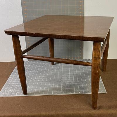 #287 MCM End Table 
