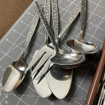 #301 Granada Rose Stainless Steel Service for 8 