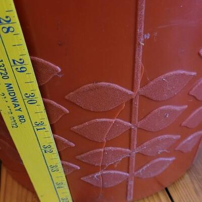 Lot 18: Mid Century Modern Plastic Trash Can