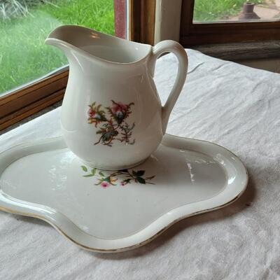 Lot 26: Haviland Limoges Pitcher and Platter 