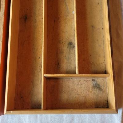 Lot 32: (2) Kitchen Utensils Organizers