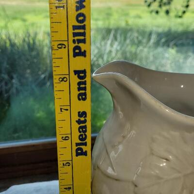 Lot 38: Bassano White Grape Pitcher and Bowl made in Italy