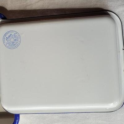 Lot 40: (2) White & Blue Cisco Acid Resistant Photographic Tray made in Columbia 
