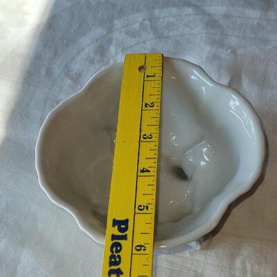Lot 42: White Porcelain Plate and 2 Vases