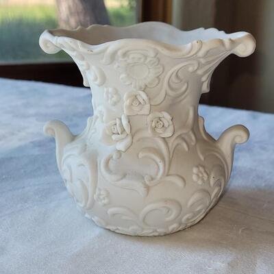 Lot 42: White Porcelain Plate and 2 Vases