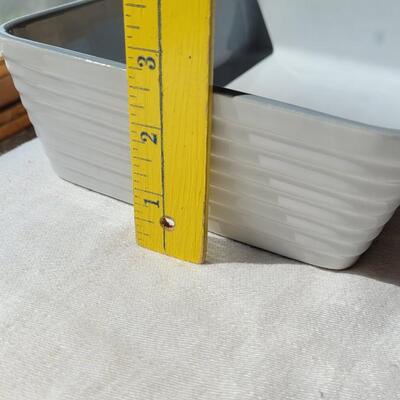 Lot 50: (3) Casserole Dishes Tan, Light Blue and Yellow