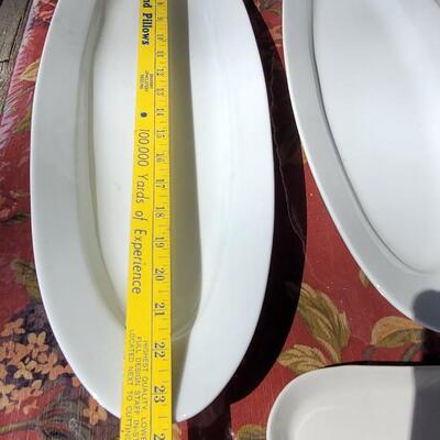Lot 54: White Oval Serving Dishes (4)