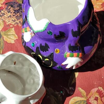 Lot 55: Witch Cookie Jar
