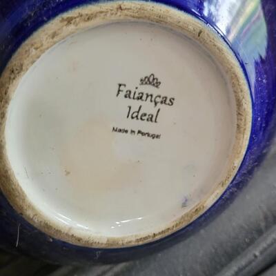 Lot 63: Faiancas Ideal Vase made in Portugal 