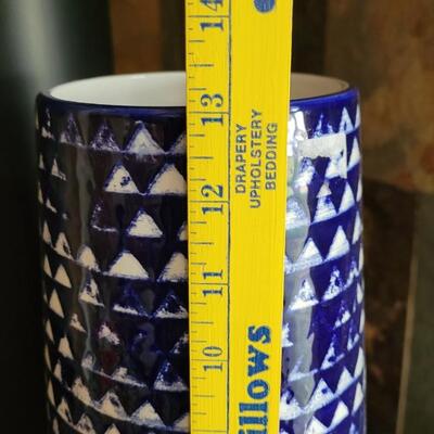 Lot 63: Faiancas Ideal Vase made in Portugal 