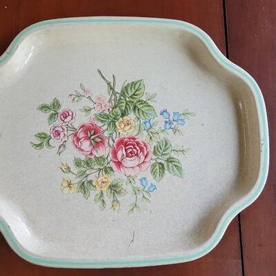Lot 67: Vintage Metal Vanity Tray made in England for Avon