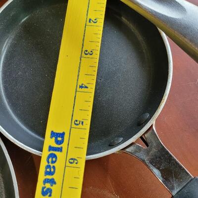 Lot 68: Pots and Pans Lot