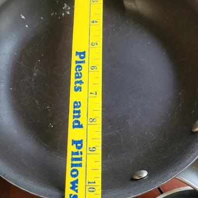 Lot 68: Pots and Pans Lot