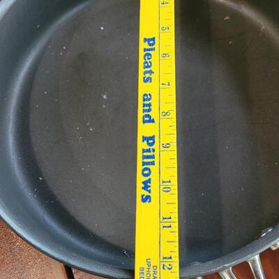 Lot 69: Pots & Pans Lot