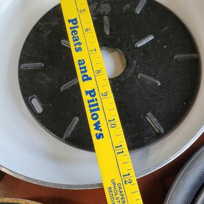 Lot 72: Pots & Pans Lot