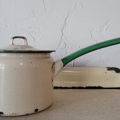 Lot 73: Vintage Green Enamel Pot with Lid and Bowl