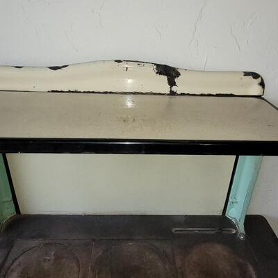 Lot 82: Antique Charter Oak Green & Ivory Wood Stove Oven made in St. Louis,Missouri 