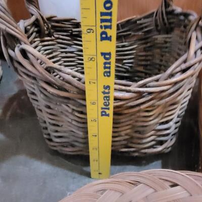 Lot 85: Mixed Baskets lot