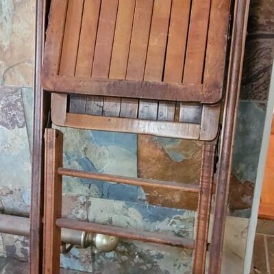 Lot 87: 1893 J.P. Redington Folding Wood Chair made in Scranton, PA 