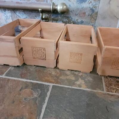 Lot 88: Small Wood Crates