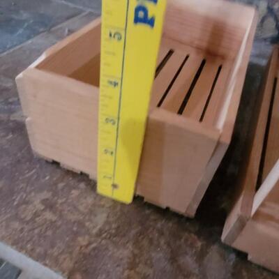 Lot 88: Small Wood Crates