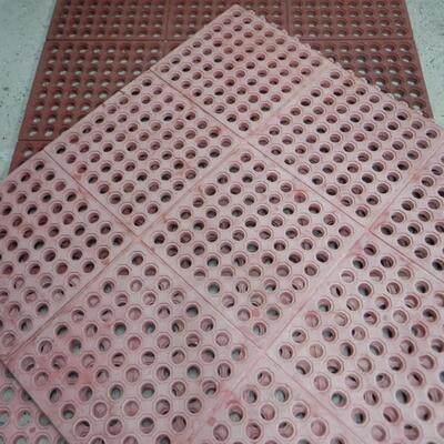 LOT 234    FLOOR RUBBER MATS
