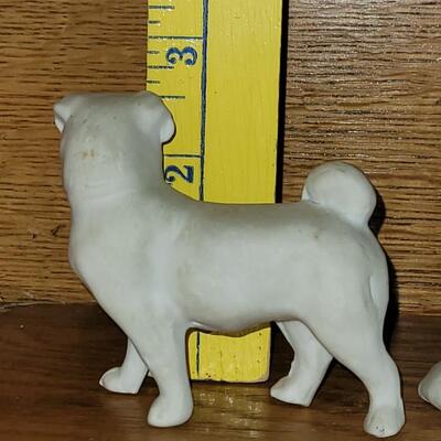 Lot 98: (2) Antique Porcelain Kitty & Dog 