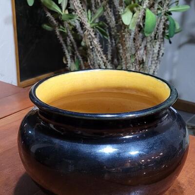 Lot 104: Antique Weller Louwelsa Pansies Pottery 