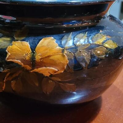 Lot 104: Antique Weller Louwelsa Pansies Pottery 
