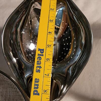 Lot 108: Kitchen Strainer Lot