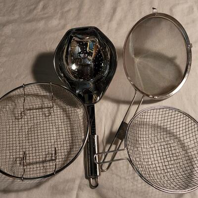Lot 108: Kitchen Strainer Lot