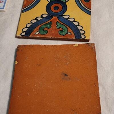 Lot 113: Mixed Antique/Vintage Southwest Plates, Trivet Tiles and Cactus Vase