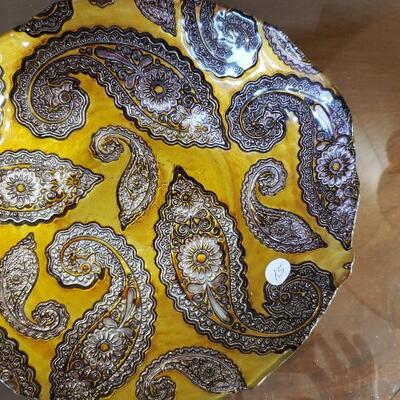 Paisley Design Center Piece
