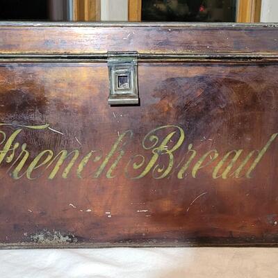 Lot 119: Antique French Bread Tin