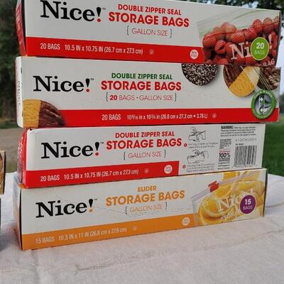 Lot 126: New NICE! Storage Bag Assortment 