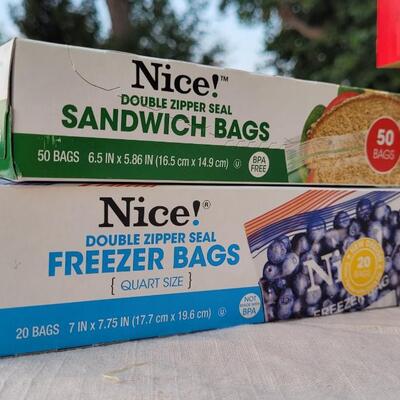 Lot 126: New NICE! Storage Bag Assortment 