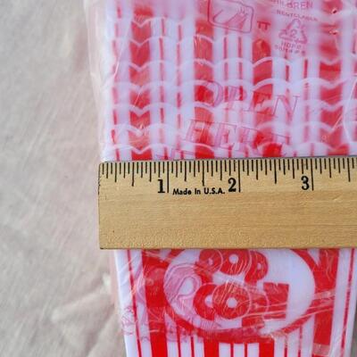 Lot 132: Large Stack of New Plastic POP CORN Serving Containers